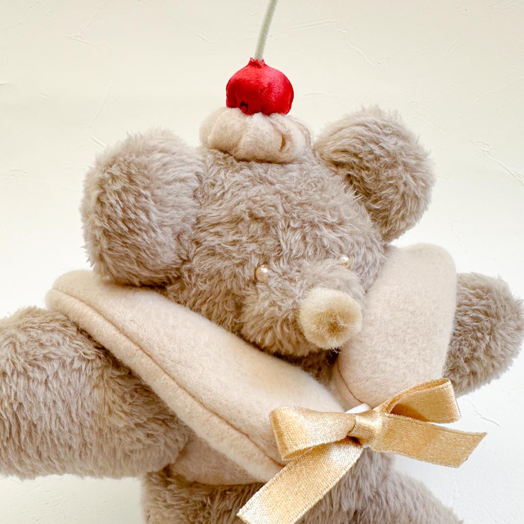 【5人限定】チョコレートケーキのくまさん｜ふわふわ・チェリートッピングのぬいぐるみ | 3枚目